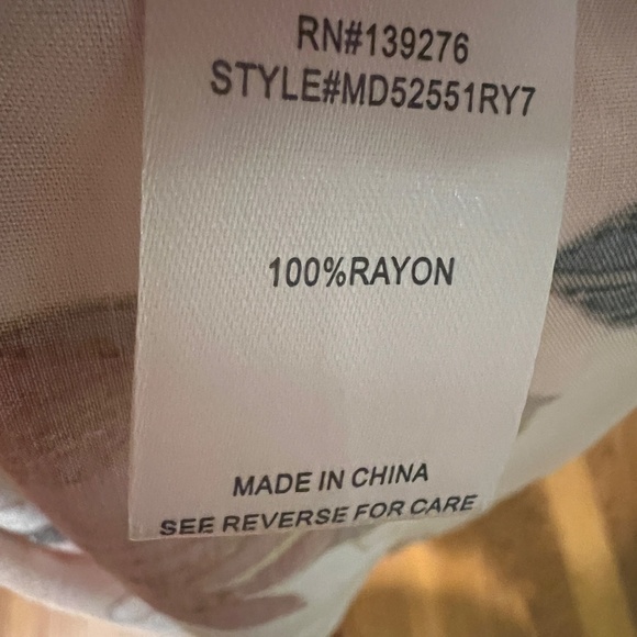 NWOT…Beautiful pool dress or swimsuit coverup for Tall women - Picture 12 of 15